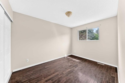 10316 Braeside Drive Sw, Calgary, AB 