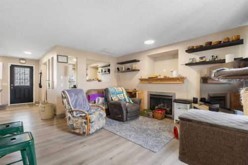59 Saddlemont Road Ne, Calgary, AB 