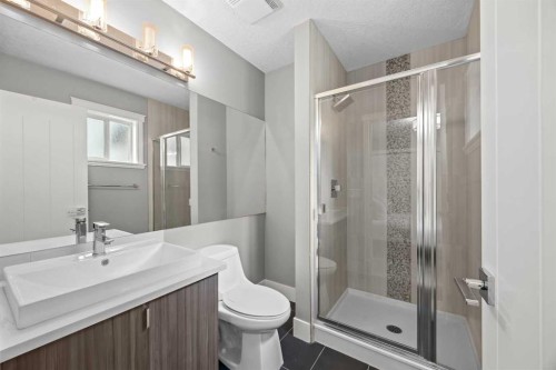 2-1728 36 Avenue Sw, Calgary, AB 