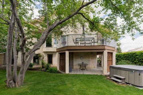 5 Sienna Hills Court Sw, Calgary, AB 