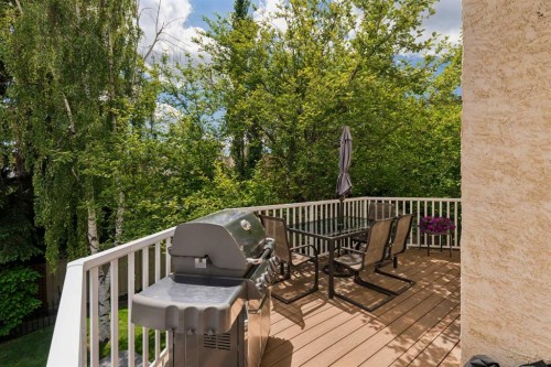 5 Sienna Hills Court Sw, Calgary, AB 