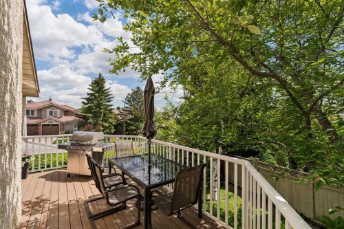 5 Sienna Hills Court Sw, Calgary, AB 