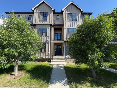 250 Alpine Avenue Sw, Calgary, AB - Outdoor With Facade
