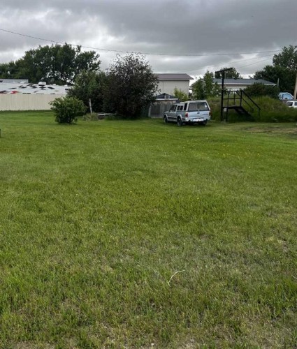 235 2 Avenue East, Hussar, AB 