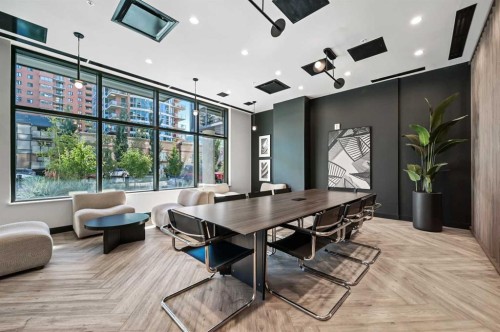 207-730 2 Avenue Sw, Calgary, AB - Indoor