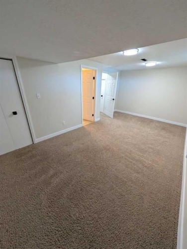 242 Taracove Place Ne, Calgary, AB 
