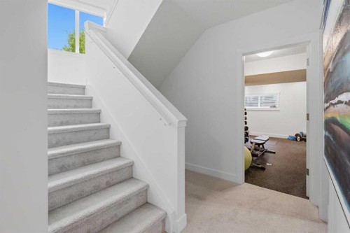 361 Discovery Ridge Way Sw, Calgary, AB 