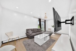 201-4328 4 Street NW Calgary, AB T2K 1A2