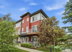 31-111 Rainbow Falls Gate  Chestermere, AB T1X 0Z5