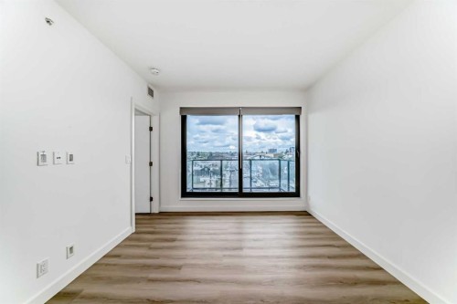 502-123 4 Street Ne, Calgary, AB 