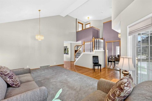 72 Douglas Park Boulevard Se, Calgary, AB 