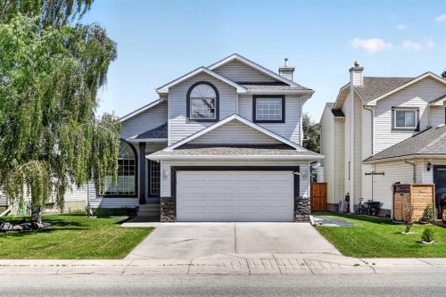 72 Douglas Park Boulevard Se, Calgary, AB 