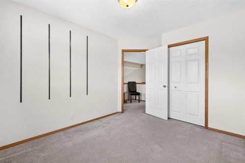 72 Douglas Park Boulevard Se, Calgary, AB 