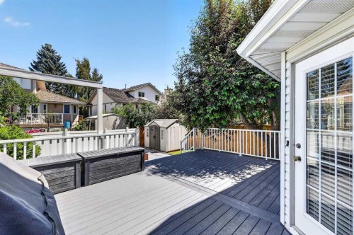 72 Douglas Park Boulevard Se, Calgary, AB 