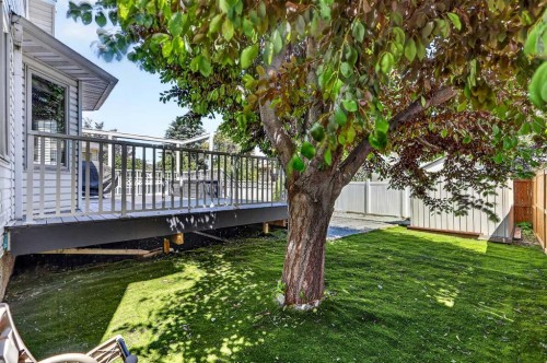 72 Douglas Park Boulevard Se, Calgary, AB 