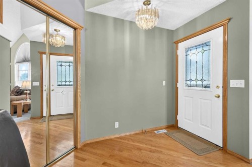 72 Douglas Park Boulevard Se, Calgary, AB 