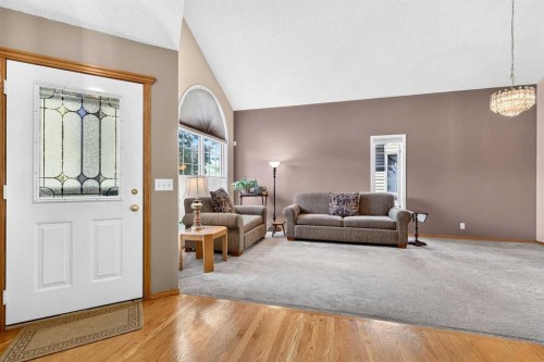 72 Douglas Park Boulevard Se, Calgary, AB 