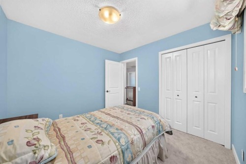 316 Parkland Way Se, Calgary, AB 