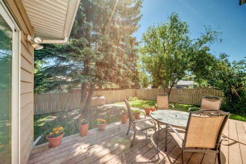 316 Parkland Way Se, Calgary, AB 