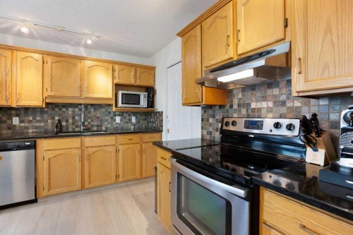 1-2128 35 Avenue Sw, Calgary, AB 