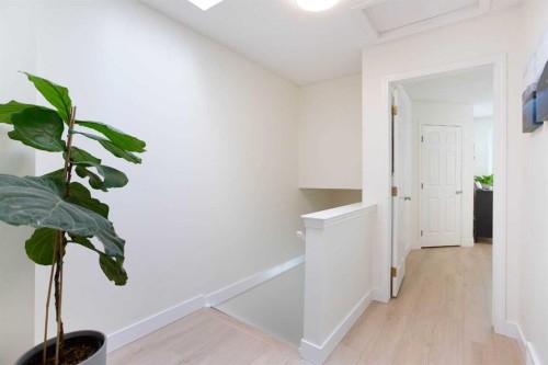1-2128 35 Avenue Sw, Calgary, AB 