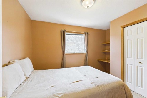 535 Cimarron Point, Okotoks, AB 