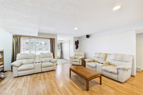 535 Cimarron Point, Okotoks, AB 