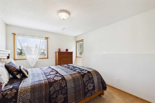 535 Cimarron Point, Okotoks, AB 