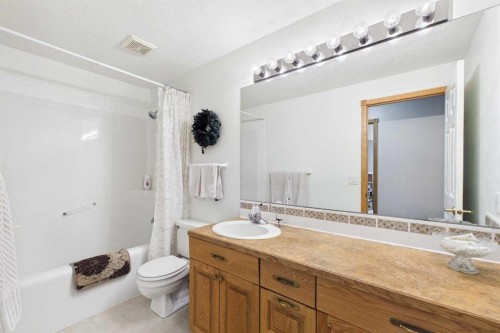 535 Cimarron Point, Okotoks, AB 