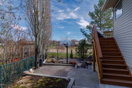 535 Cimarron Point, Okotoks, AB 