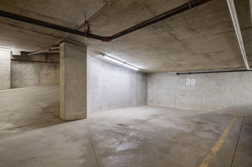 106-108 25 Avenue Sw, Calgary, AB - Indoor