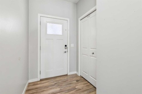 549 Hillcrest Road Sw, Airdrie, AB - Indoor Photo Showing Other Room
