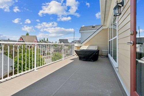 38 Victoria Cross Boulevard Sw, Calgary, AB 