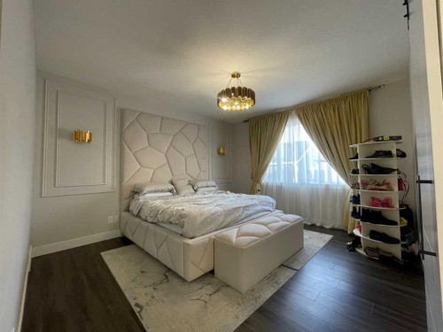 220 Carringham Road Nw, Calgary, AB 