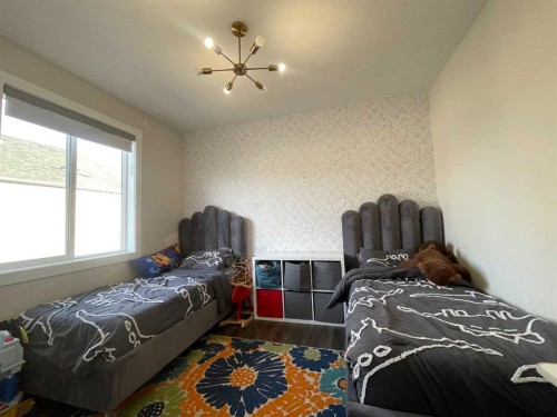 220 Carringham Road Nw, Calgary, AB 
