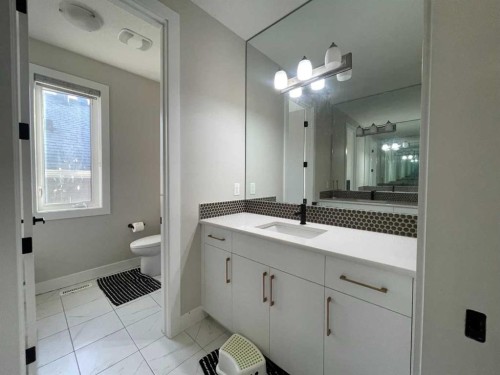 220 Carringham Road Nw, Calgary, AB 