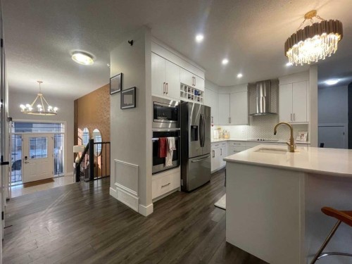 220 Carringham Road Nw, Calgary, AB 