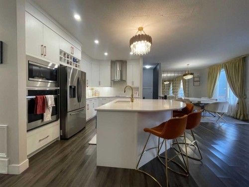 220 Carringham Road Nw, Calgary, AB 