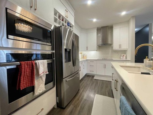 220 Carringham Road Nw, Calgary, AB 