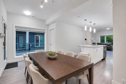 207-20 Brentwood Common Nw, Calgary, AB - Indoor Photo Showing Dining Room