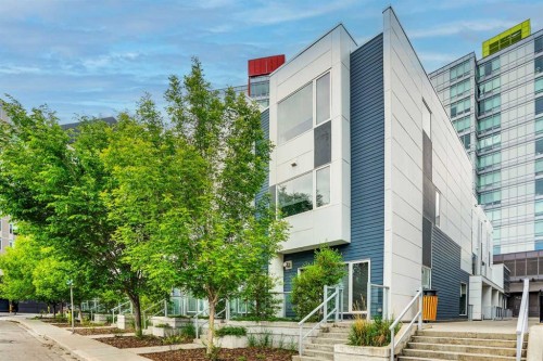 207-20 Brentwood Common Nw, Calgary, AB - Outdoor