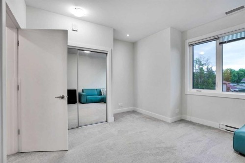 207-20 Brentwood Common Nw, Calgary, AB - Indoor Photo Showing Other Room
