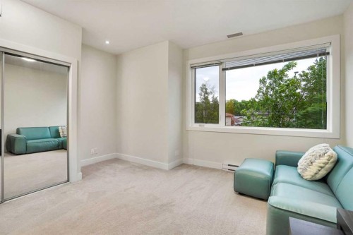 207-20 Brentwood Common Nw, Calgary, AB - Indoor