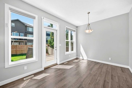 110 Crestbrook Way Sw, Calgary, AB 