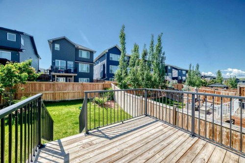 110 Crestbrook Way Sw, Calgary, AB 