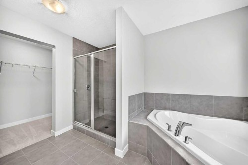 110 Crestbrook Way Sw, Calgary, AB 
