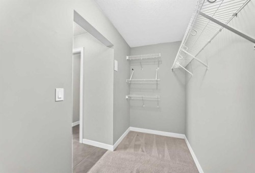 110 Crestbrook Way Sw, Calgary, AB 