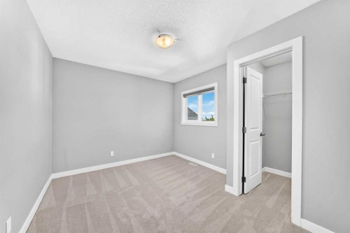 110 Crestbrook Way Sw, Calgary, AB 