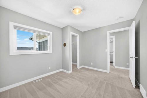 110 Crestbrook Way Sw, Calgary, AB 
