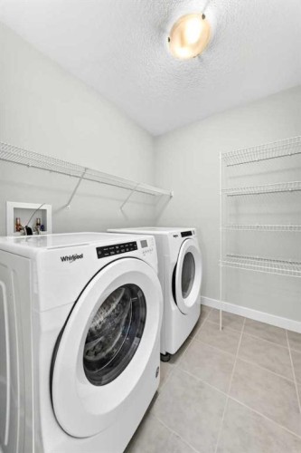 110 Crestbrook Way Sw, Calgary, AB 